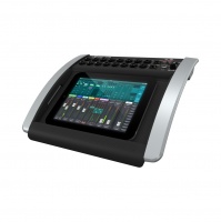 Behringer X18 -   